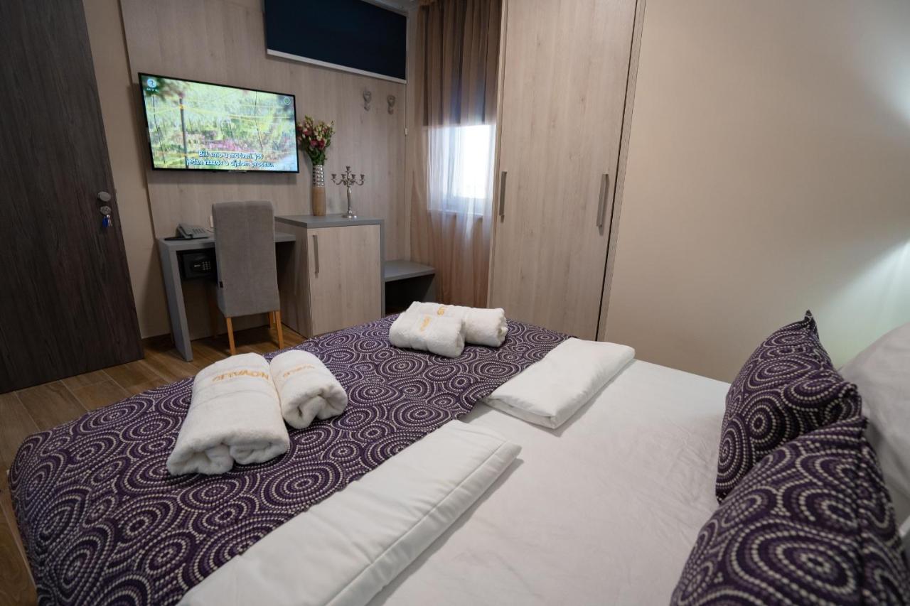 Bed&Breakfast Novalis Hotel Novalja Luaran gambar